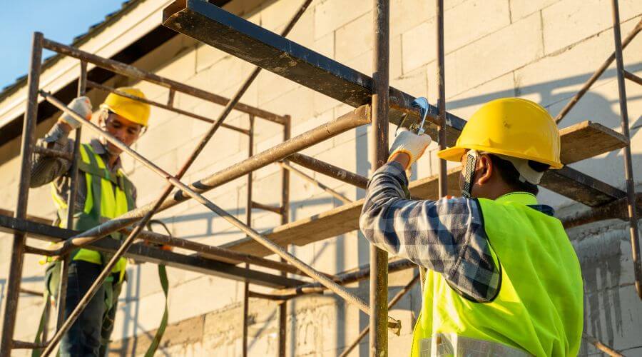 Professional gutter cleaning in Mount Hermon, CA
